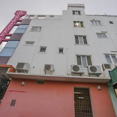 Super Oyo Hotel O Kelambakkam Экстерьер фото